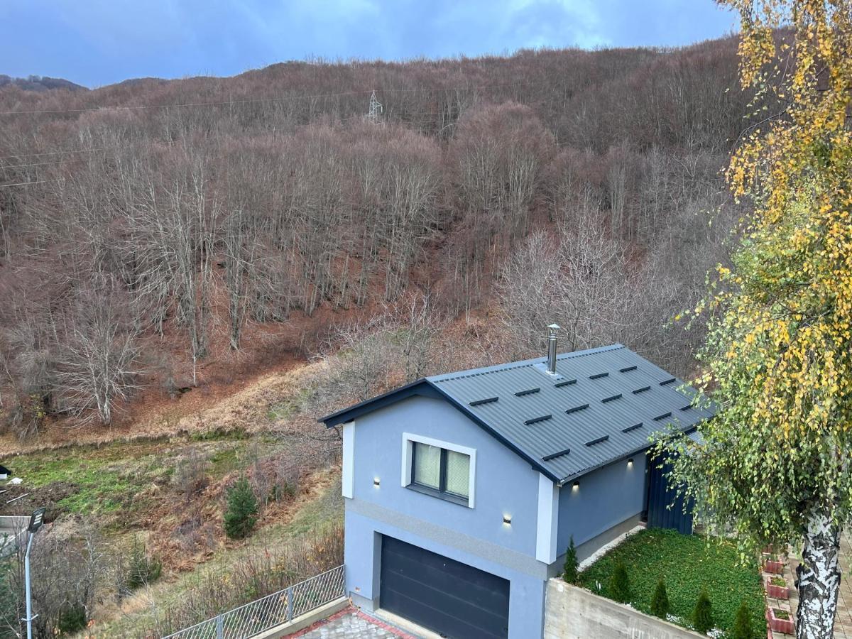 Mavrovo Square " Villas & Apartment " Bagian luar foto